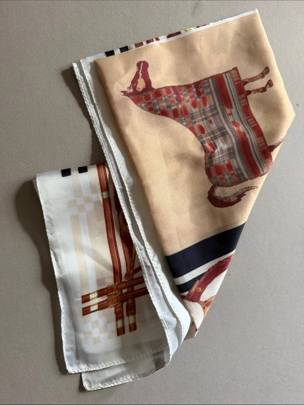 Equestrian Print lScarf A2053